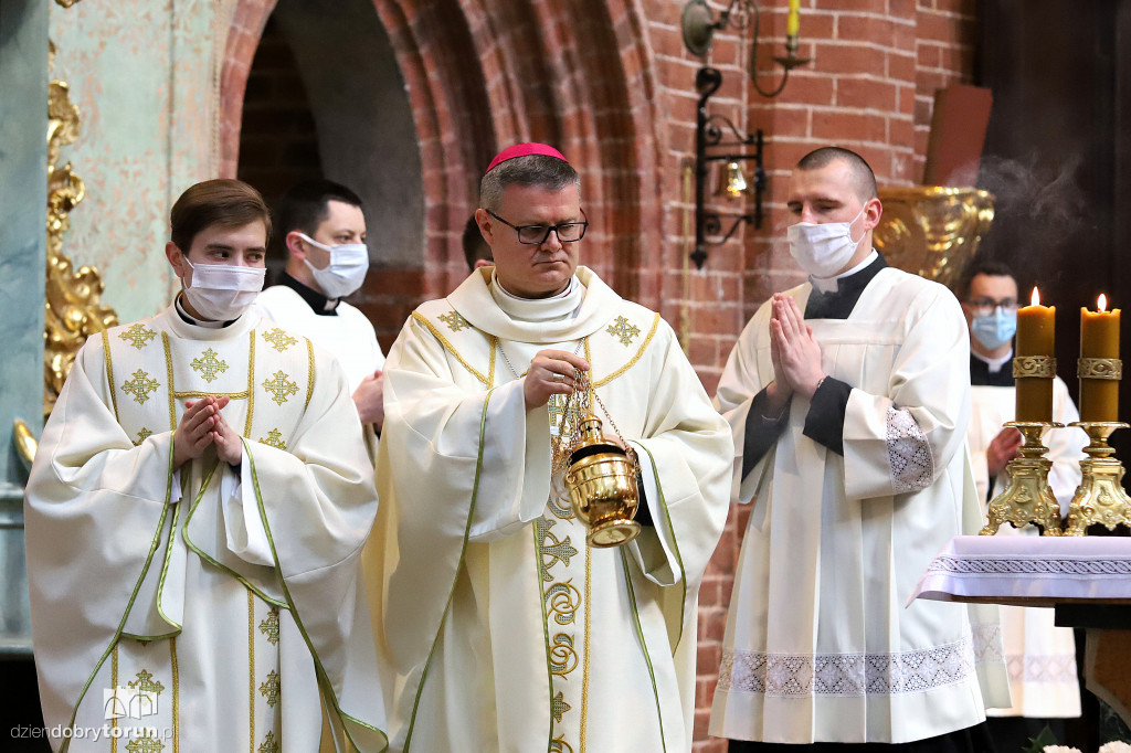 Toruń: msza św. w intencji ojczyzny