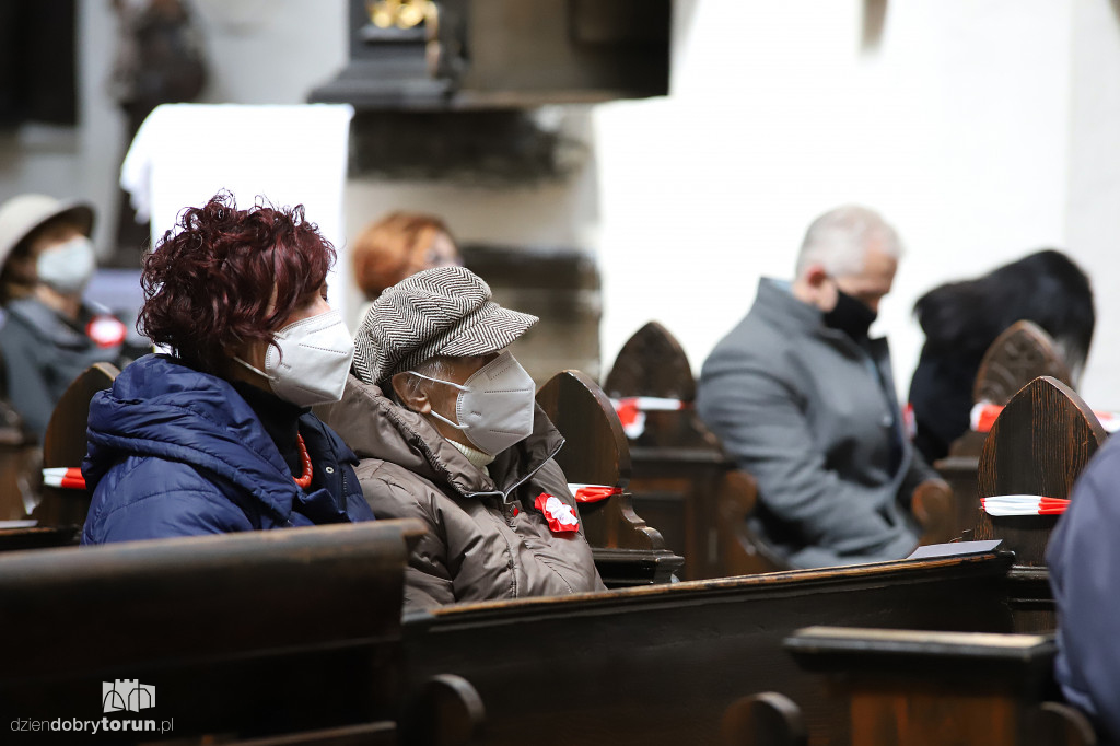 Toruń: msza św. w intencji ojczyzny