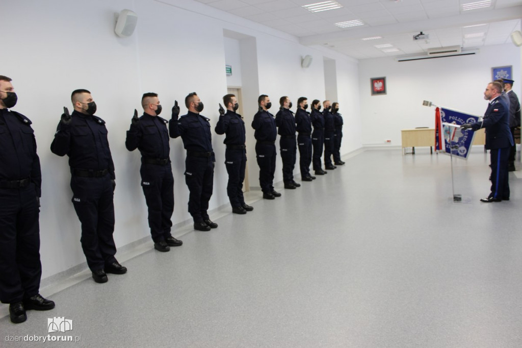 Toruń: uroczyste ślubowanie policjantów