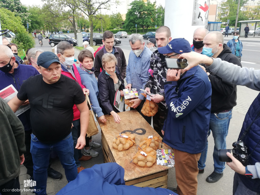Protest rolników z Agrounii w Toruniu