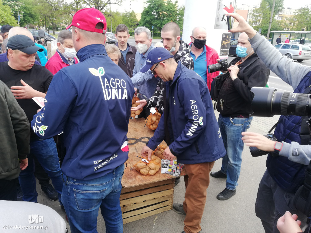 Protest rolników z Agrounii w Toruniu