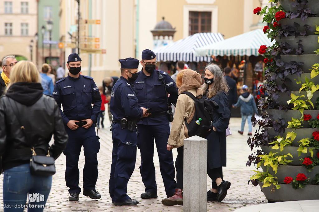 Toruń: minuta krzyku dla Białorusi