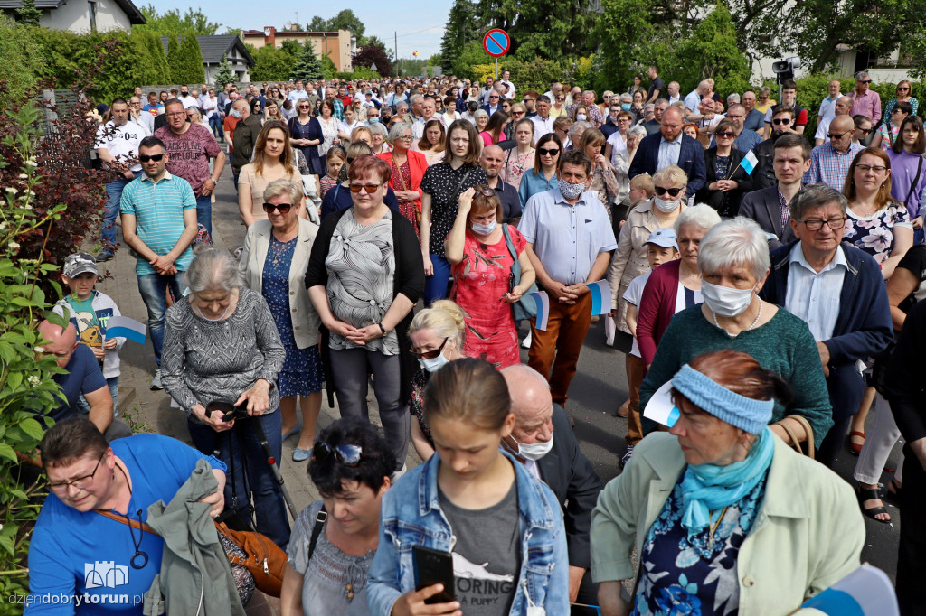 Toruń: procesja Bożego Ciała u franciszkanów
