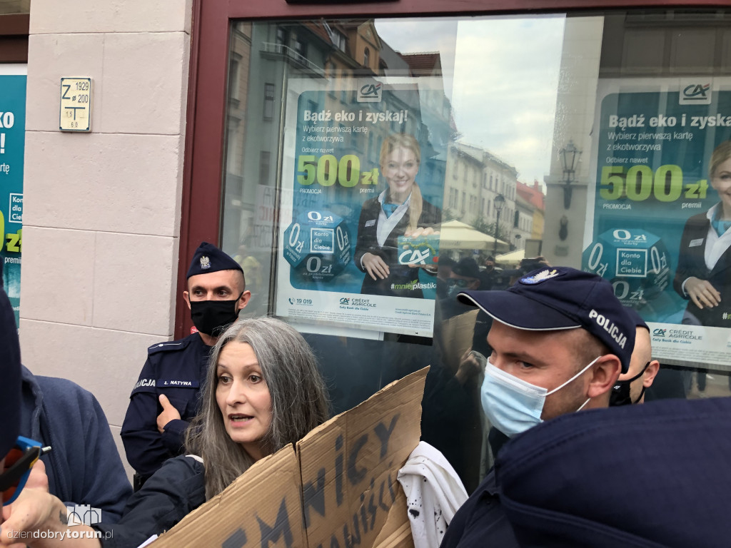 Akcja stop aborcji na toruńskiej starówce