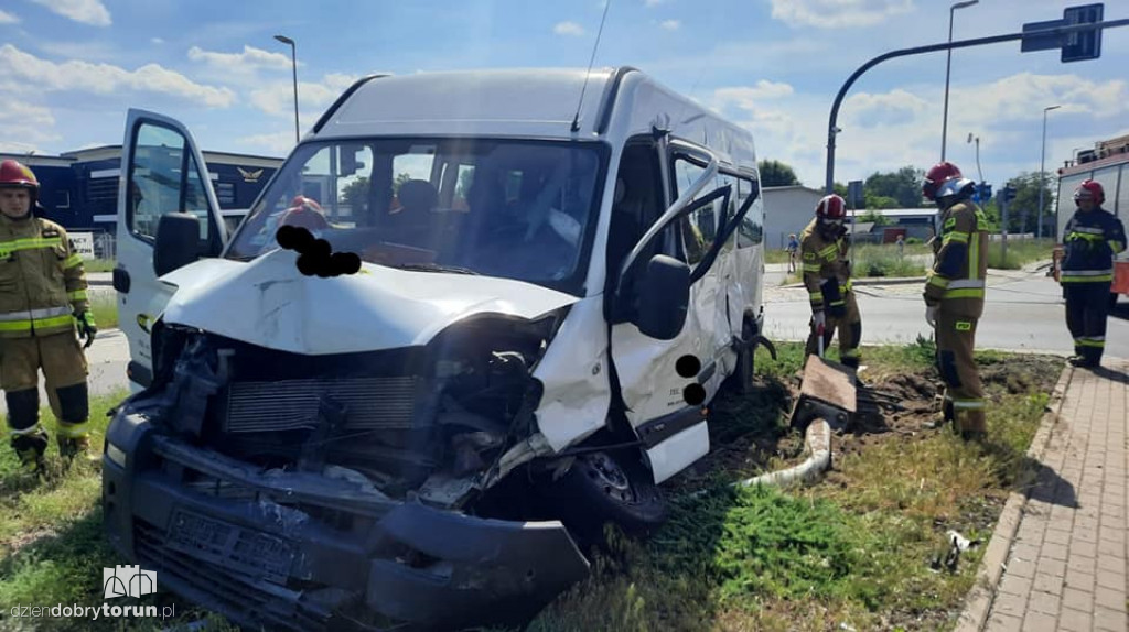 Toruń: wypadek na jednym ze skrzyżowań