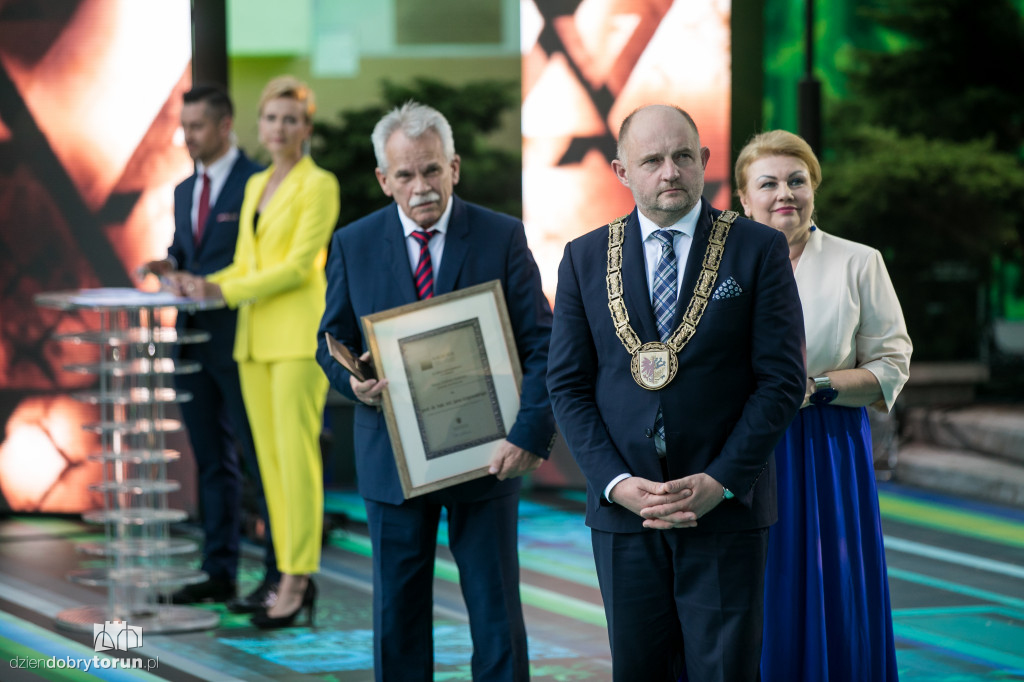 Toruń: nagrody marszałka wręczone
