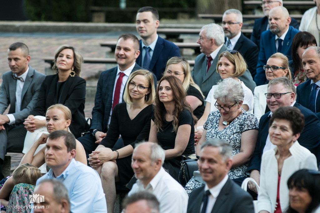 Toruń: nagrody marszałka wręczone