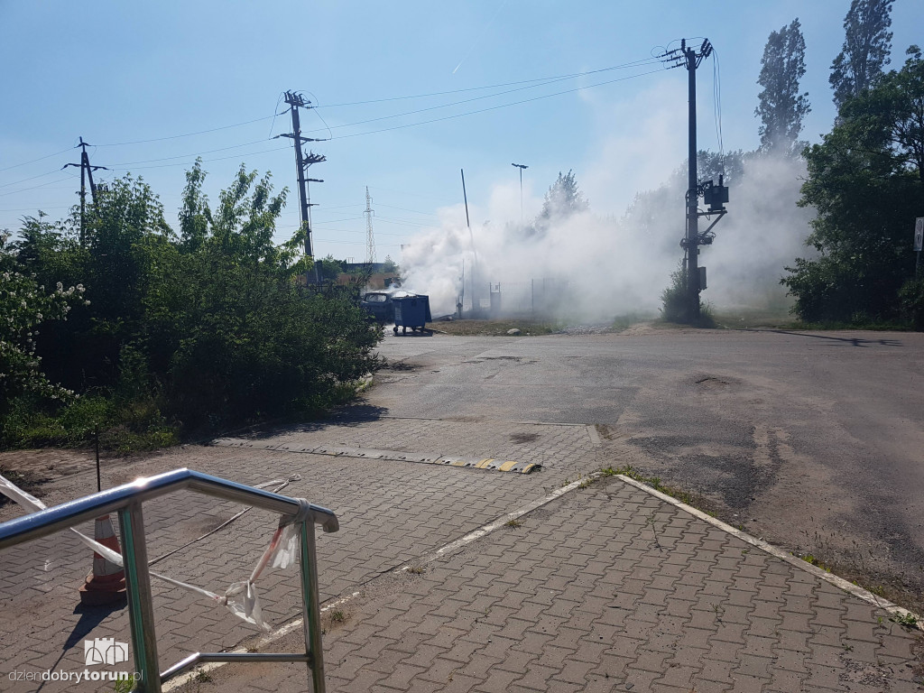 Toruń: pożar samochodu przy Kociewskiej