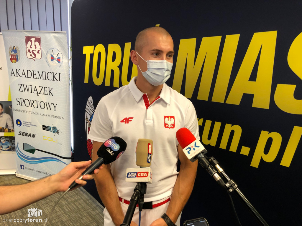 Toruńscy sportowcy lecą do Tokio