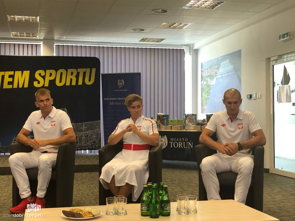 Toruńscy sportowcy lecą do Tokio