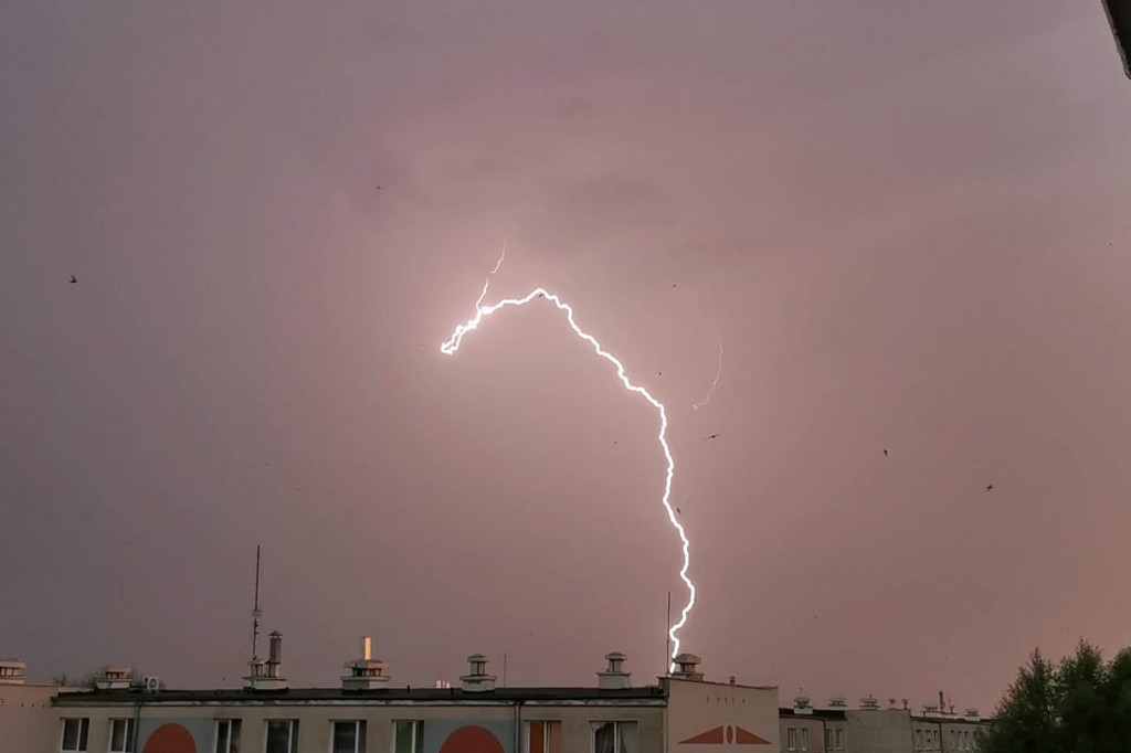 Burzowe chmury znów nad Toruniem