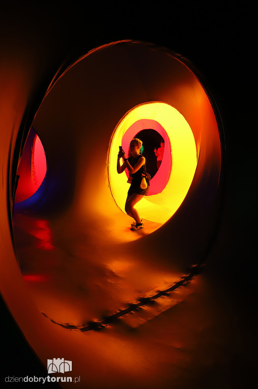 Instalacja ,,Luminarium Albesila'' gotowa do zwiedzania