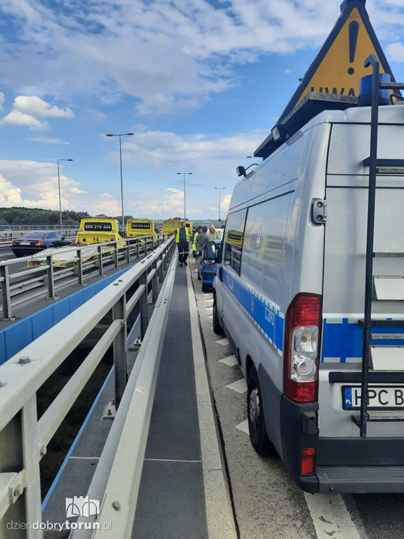 Toruń: karambol na nowym moście