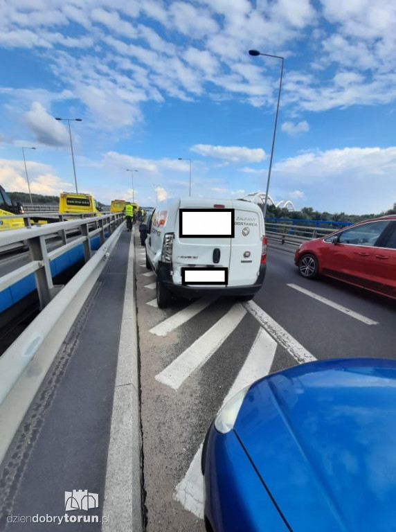 Toruń: karambol na nowym moście