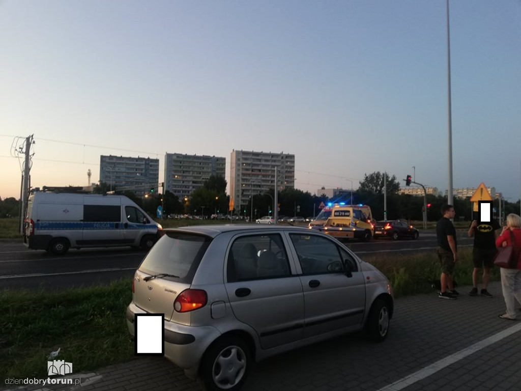 Toruń: zderzenie przy OBI na Rubinkowie