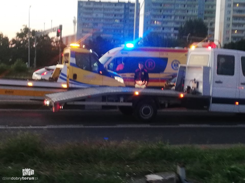 Toruń: zderzenie przy OBI na Rubinkowie