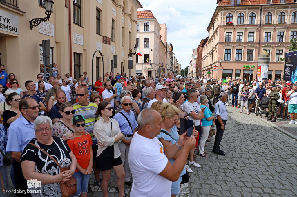 Obchody wojskowe na Rynku Nowomiejskim