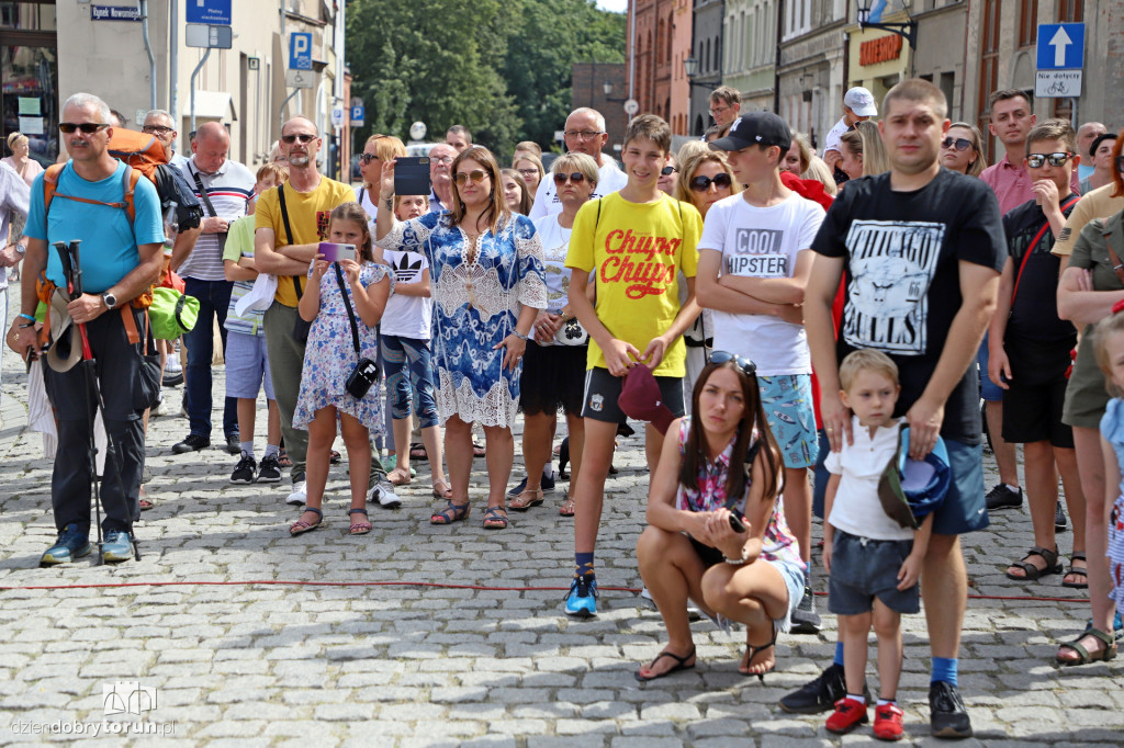 Obchody wojskowe na Rynku Nowomiejskim