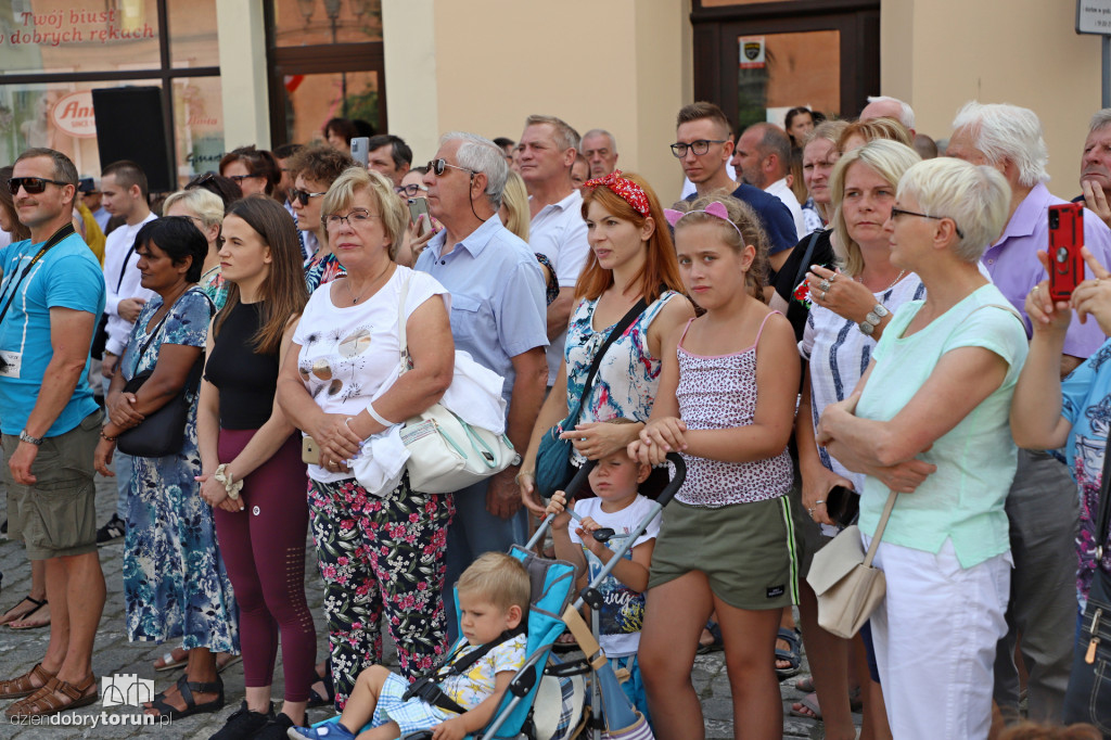 Obchody wojskowe na Rynku Nowomiejskim