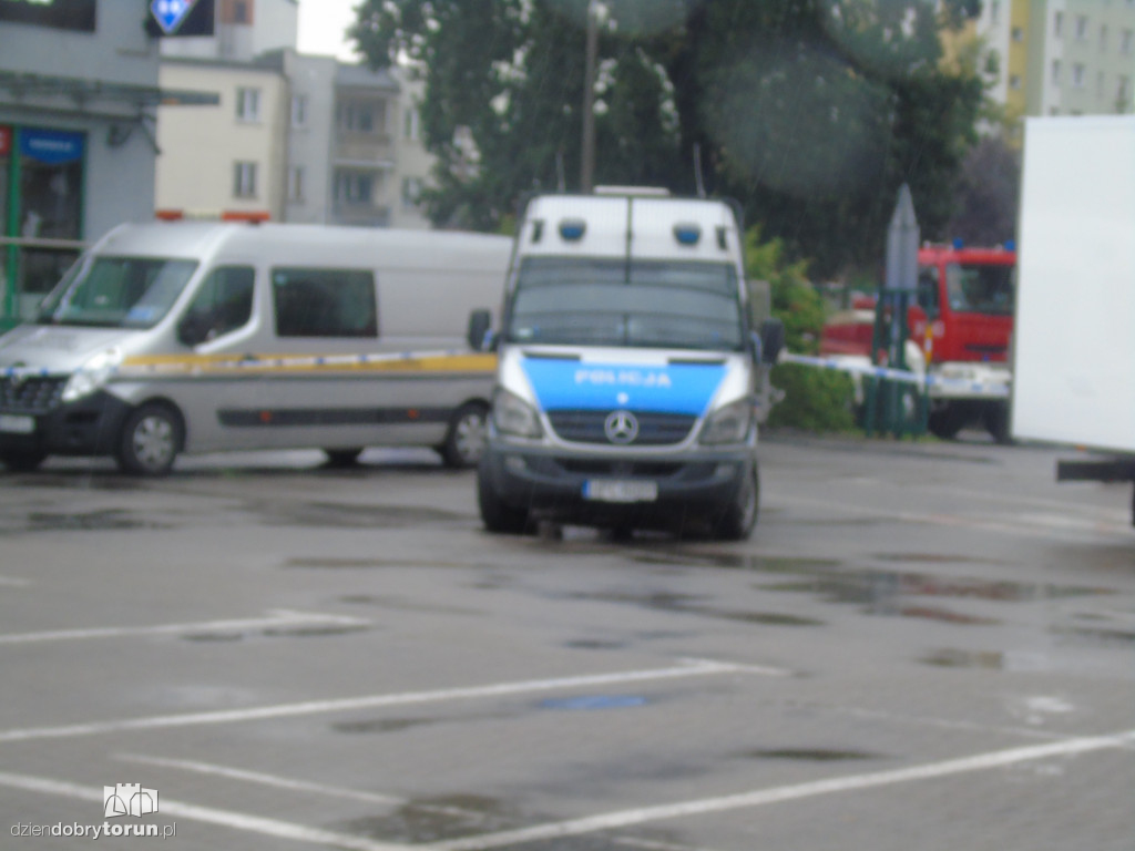 Toruń: po eksplozji przy Wybickiego 12