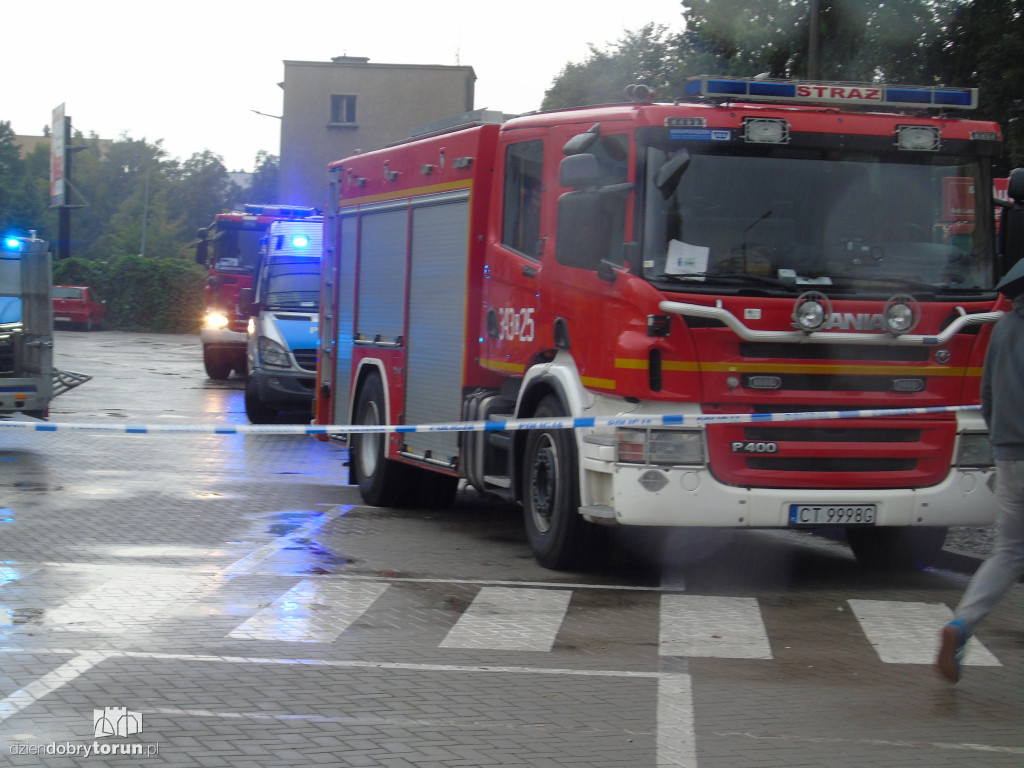 Toruń: po eksplozji przy Wybickiego 12