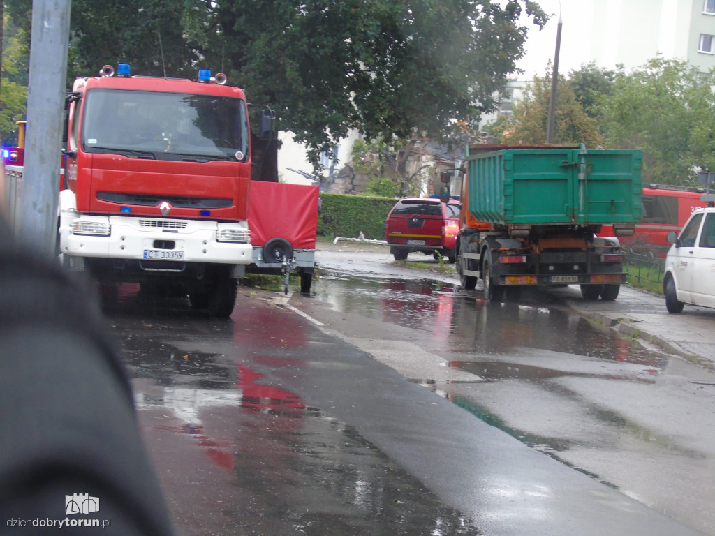Toruń: po eksplozji przy Wybickiego 12