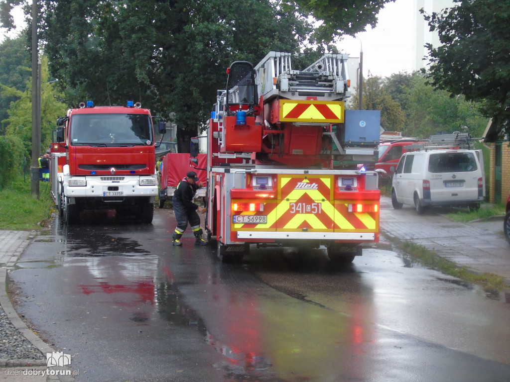 Toruń: po eksplozji przy Wybickiego 12