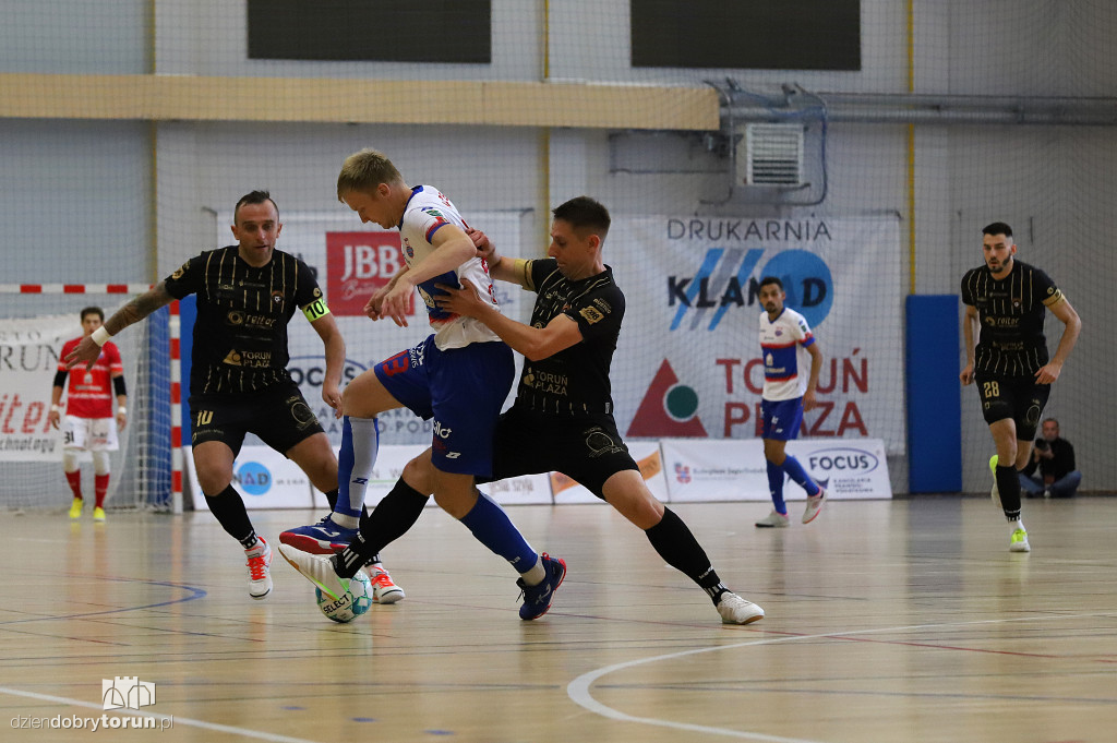 FC Toruń 3:6 KS Constract Lubawa