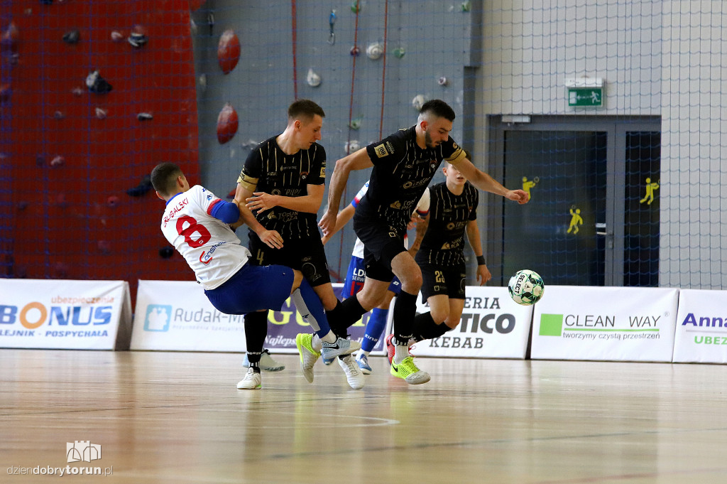 FC Toruń 3:6 KS Constract Lubawa
