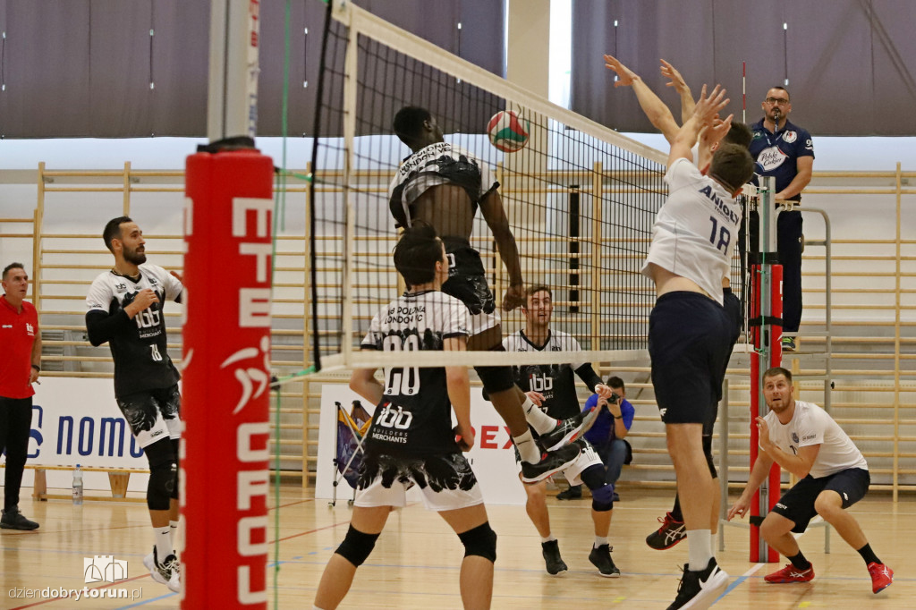 AniołyToruń 2:3 IBB Polonia London Volleyball Club