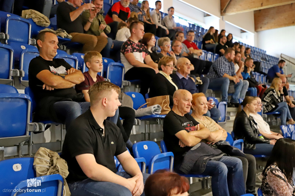AniołyToruń 2:3 IBB Polonia London Volleyball Club