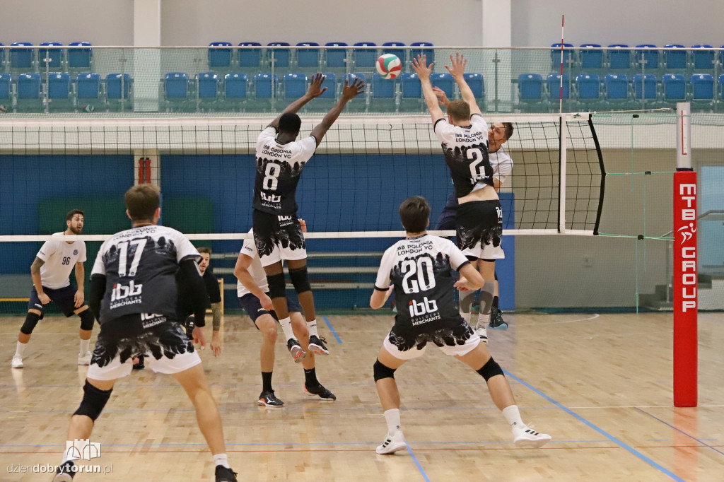 AniołyToruń 2:3 IBB Polonia London Volleyball Club