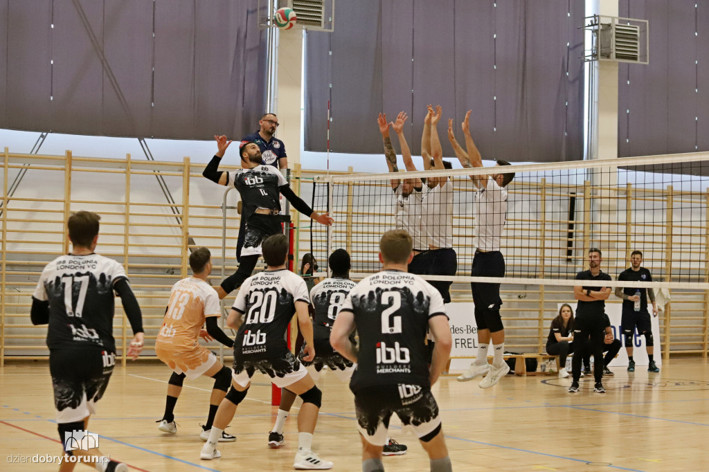 AniołyToruń 2:3 IBB Polonia London Volleyball Club
