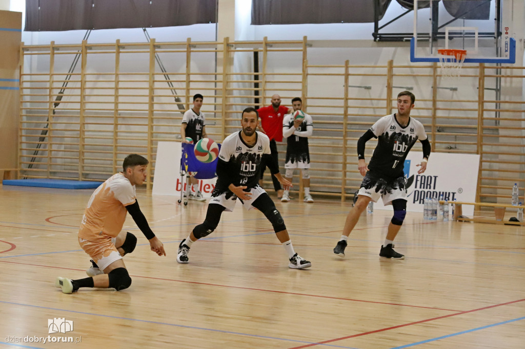 AniołyToruń 2:3 IBB Polonia London Volleyball Club