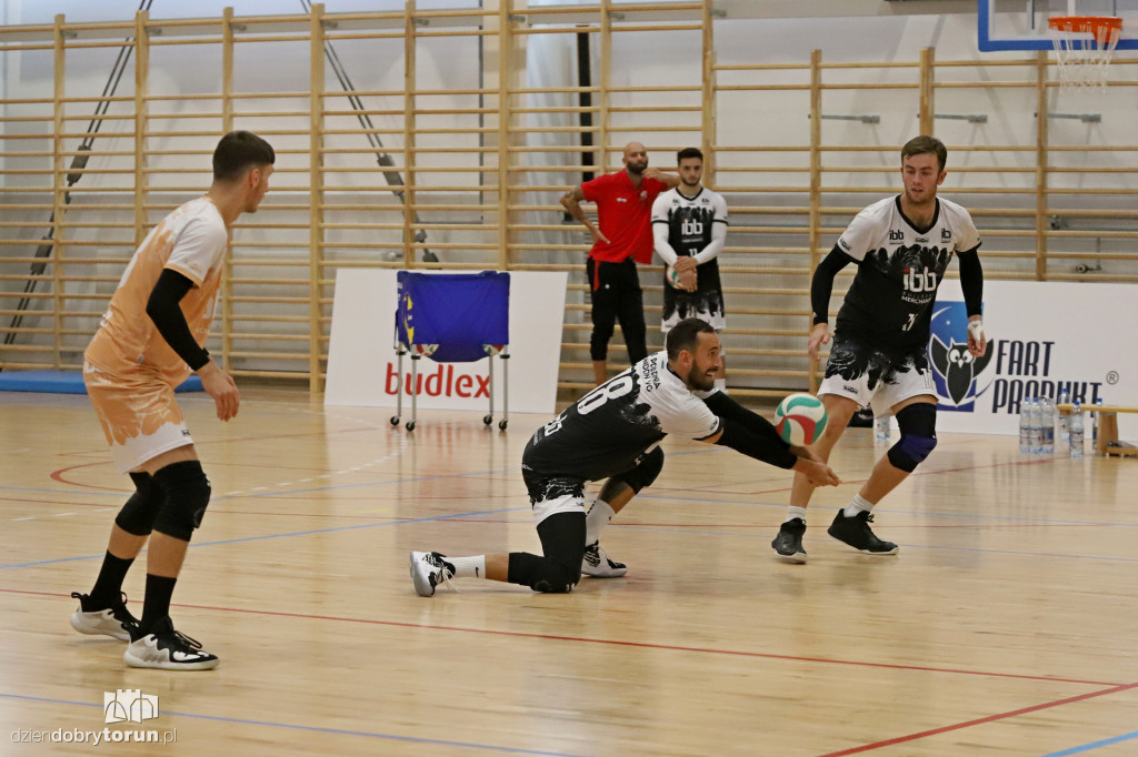 AniołyToruń 2:3 IBB Polonia London Volleyball Club