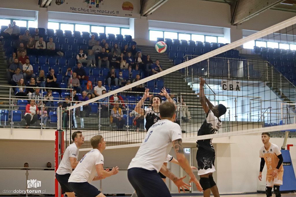 AniołyToruń 2:3 IBB Polonia London Volleyball Club