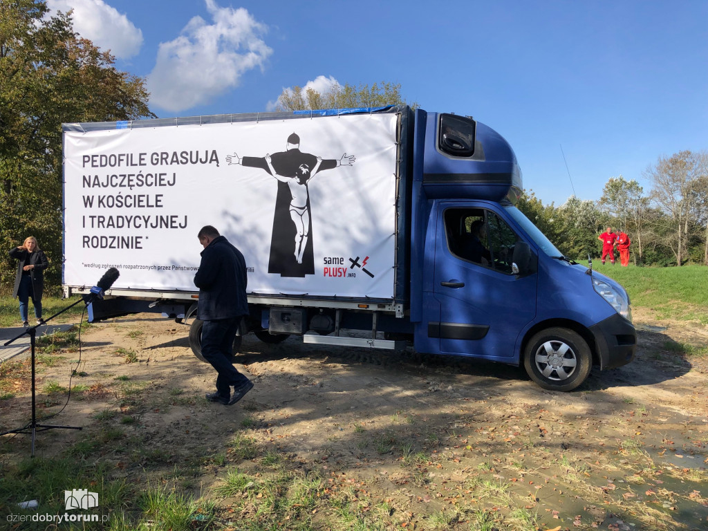 Furgonetka prawdy w Toruniu