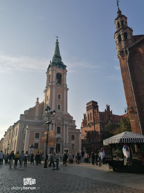 Tłumy torunian i turystów na starówce!