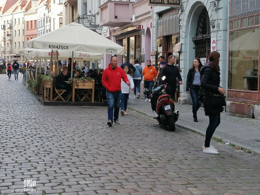 Tłumy torunian i turystów na starówce!