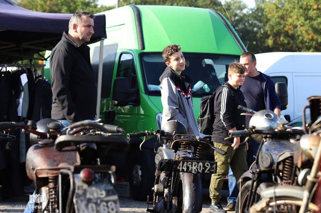 Ostatni w tym roku Motobazar w Motoparku