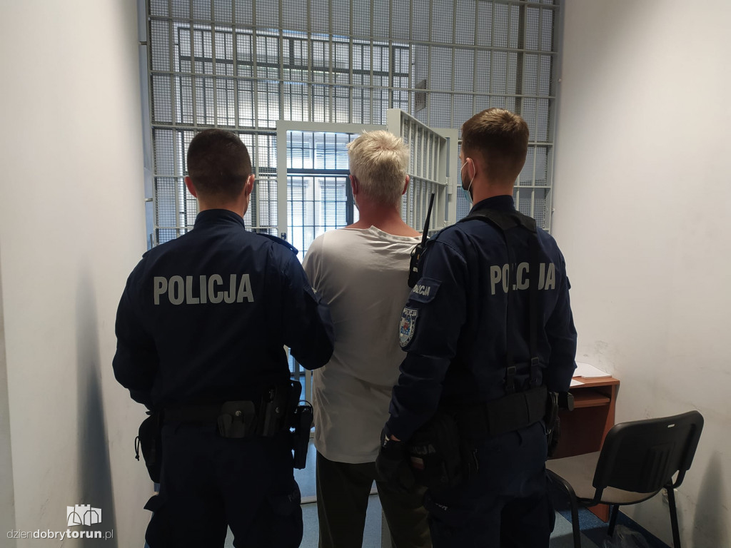 Toruń: miał przy sobie broń? Został zatrzymany