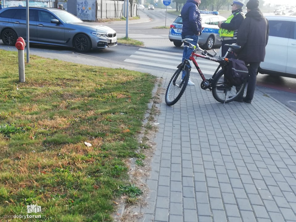 Toruń: potrącenie rowerzysty