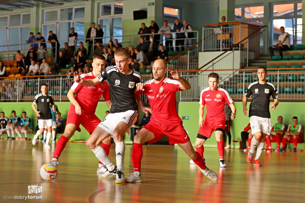 TAF Toruń 2:9 Widzew Łódź