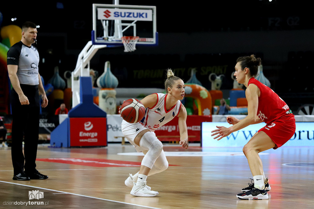 Energa Toruń 77 : 92 1KS Ślęza Wrocław