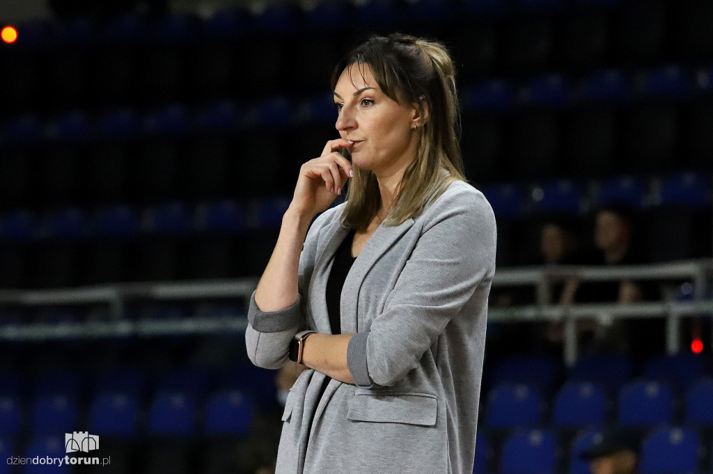 Energa Toruń 77 : 92 1KS Ślęza Wrocław