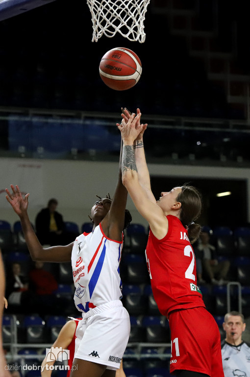Energa Toruń 77 : 92 1KS Ślęza Wrocław