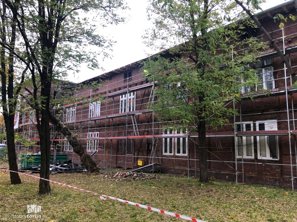 Remont budynków przy Mickiewicza 150