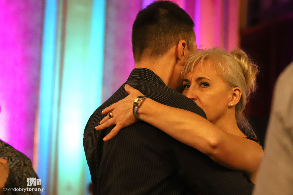 Milonga piernikowa jesień w Dworze Artusa