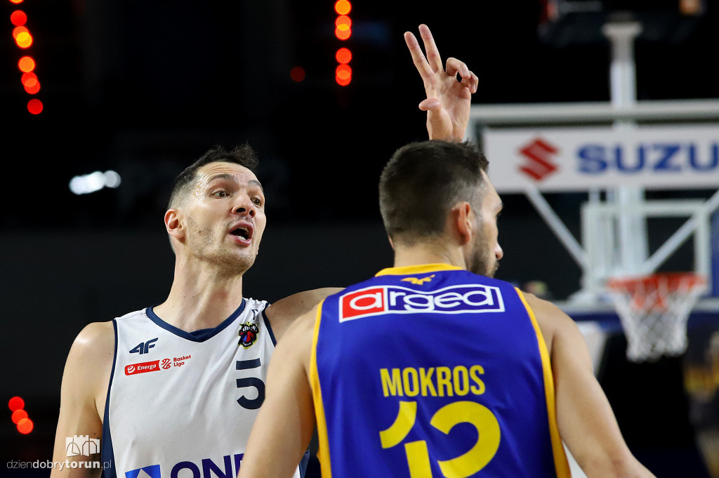 Twarde Pierniki wygrywają w Arenie Toruń