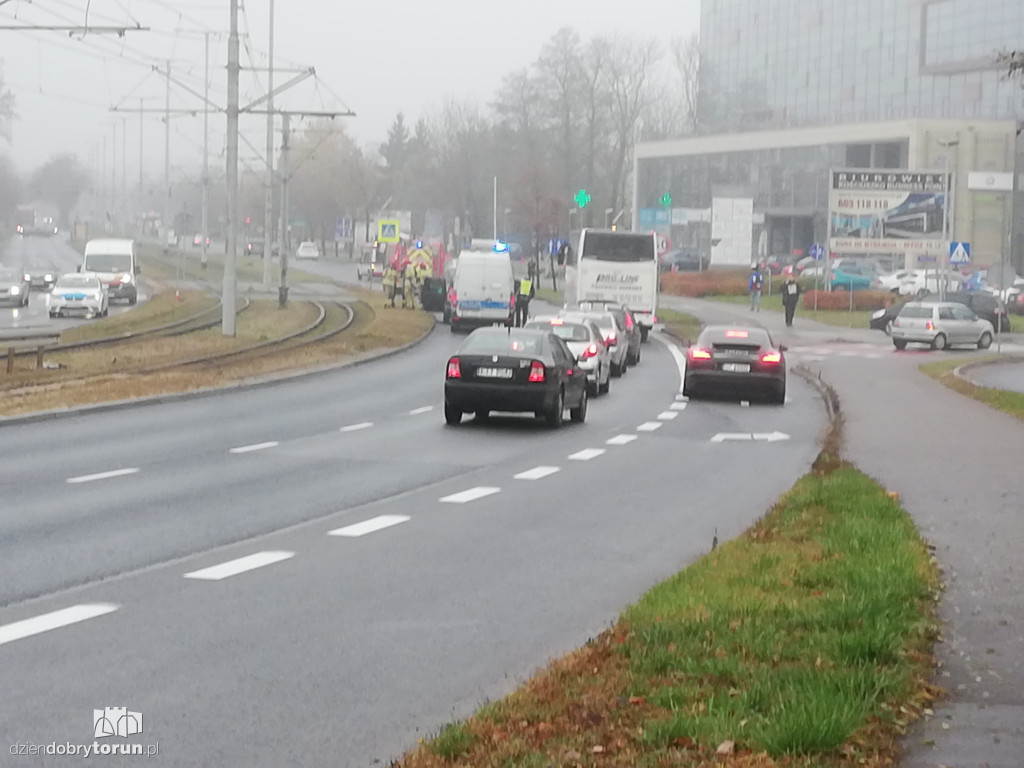 Toruń: kolizja trzech aut przy Kościuszki